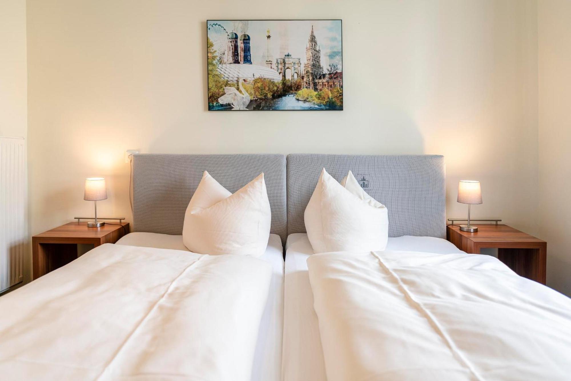 Hotel-Pension Am Siegestor Munich Luaran gambar